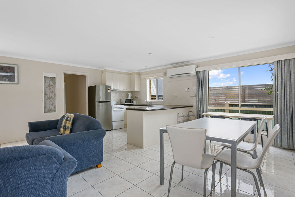 35 Joyce Street, Apollo Bay - Thumbnail 4