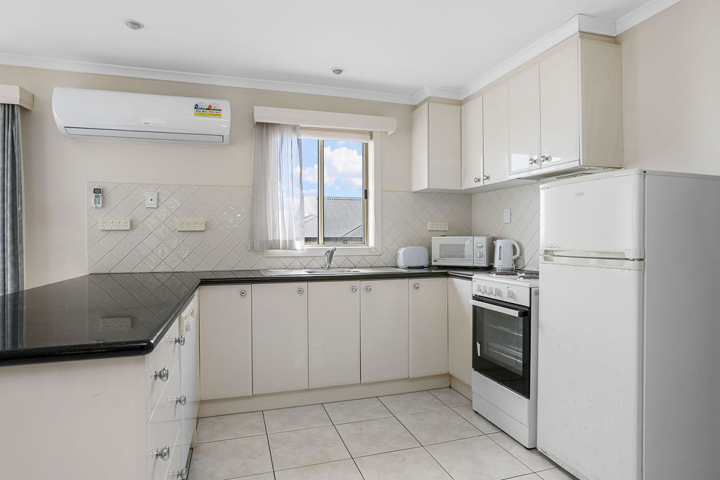35 Joyce Street, Apollo Bay - Thumbnail 3