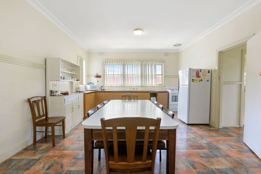 72 McLachlan Street, Apollo Bay - Thumbnail 5