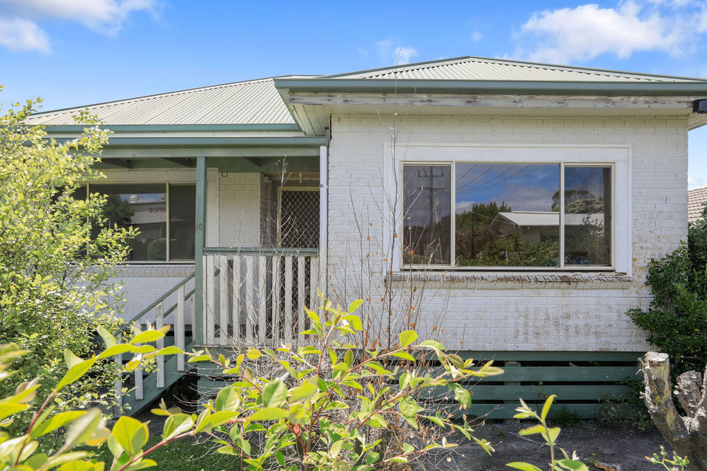 72 McLachlan Street, Apollo Bay - Thumbnail 2