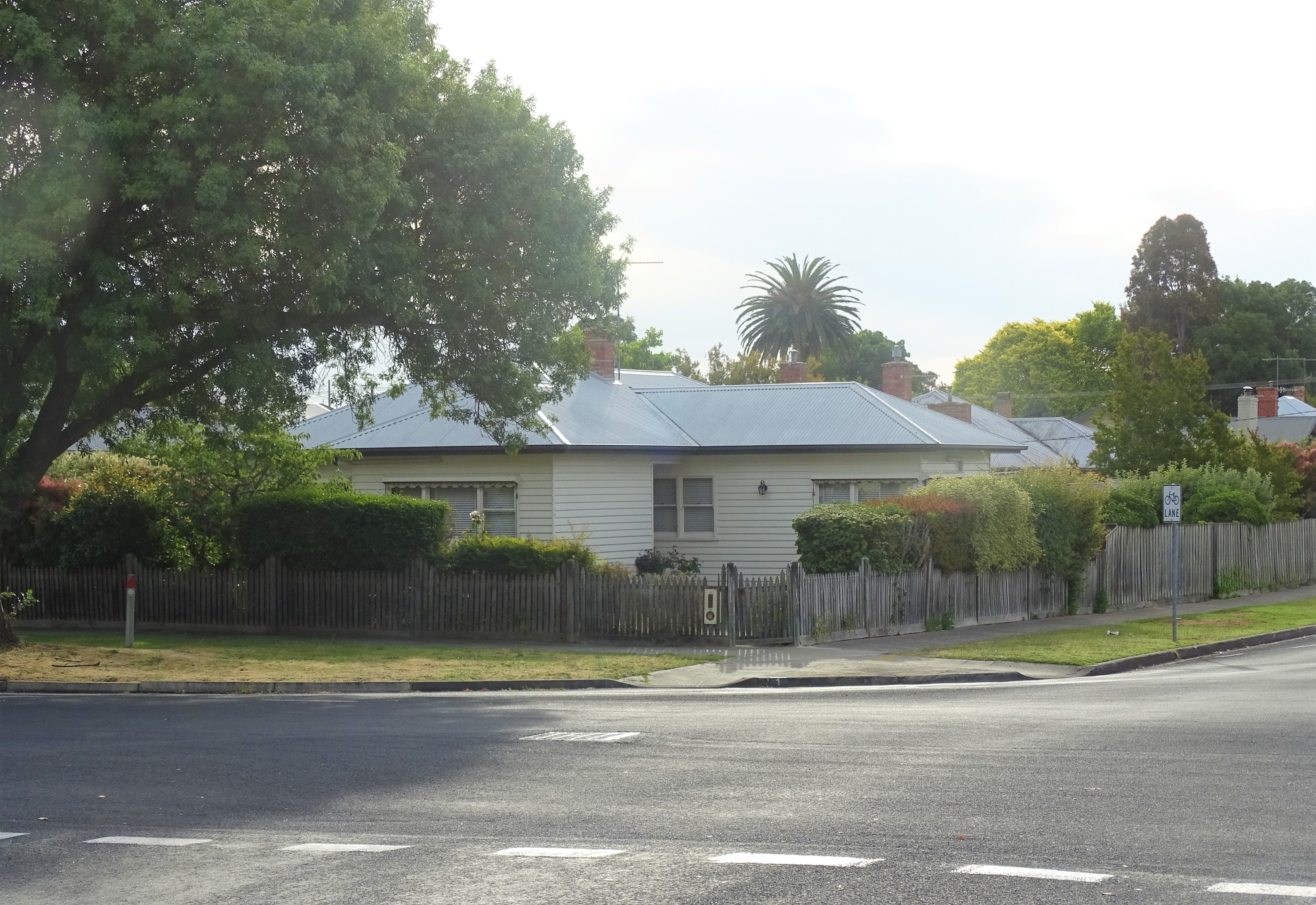 1 Armstrong Street,, Colac - Thumbnail 4