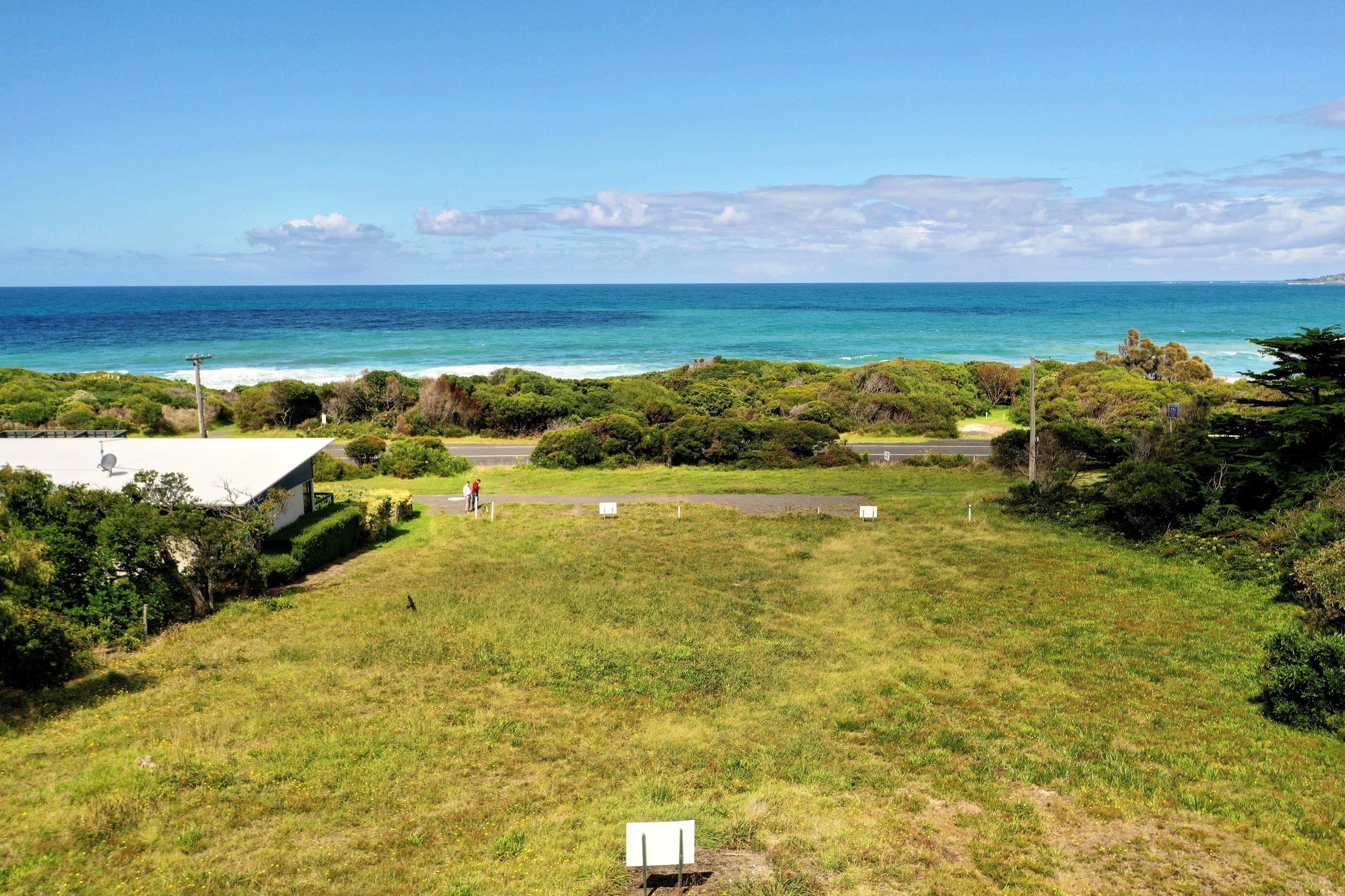 9 - 11 - 11 Great Ocean Road, Skenes Creek - Image 1