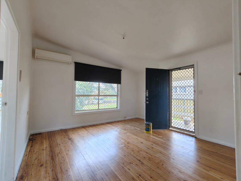 6 Hunter Avenue, Gilgandra - Thumbnail 2
