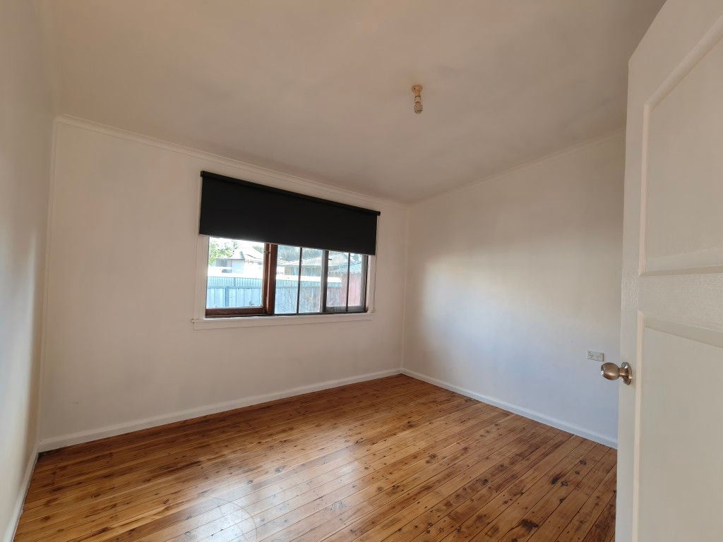 6 Hunter Avenue, Gilgandra - Thumbnail 5