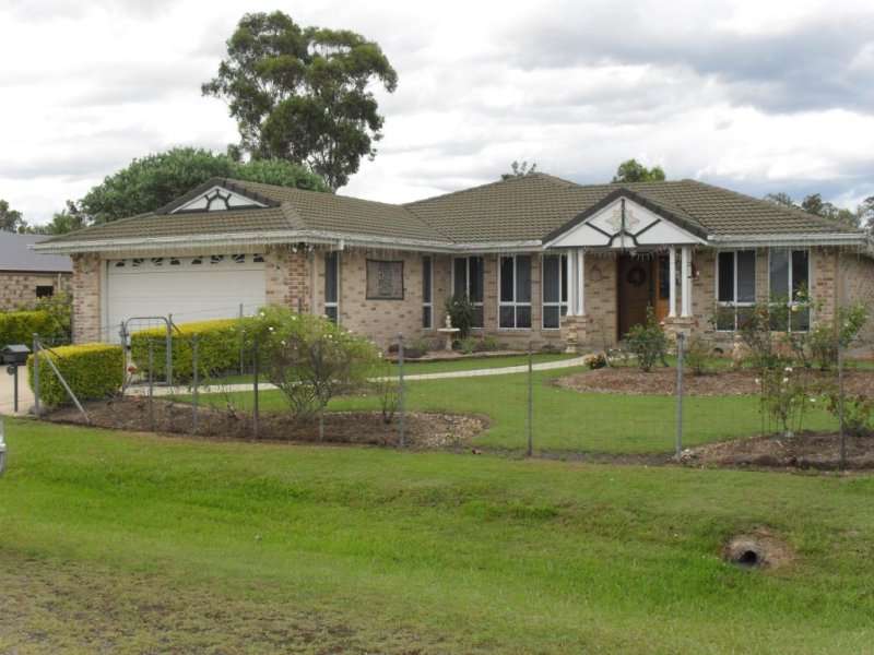 1-3 Aspen Way, Gleneagle - Thumbnail 2