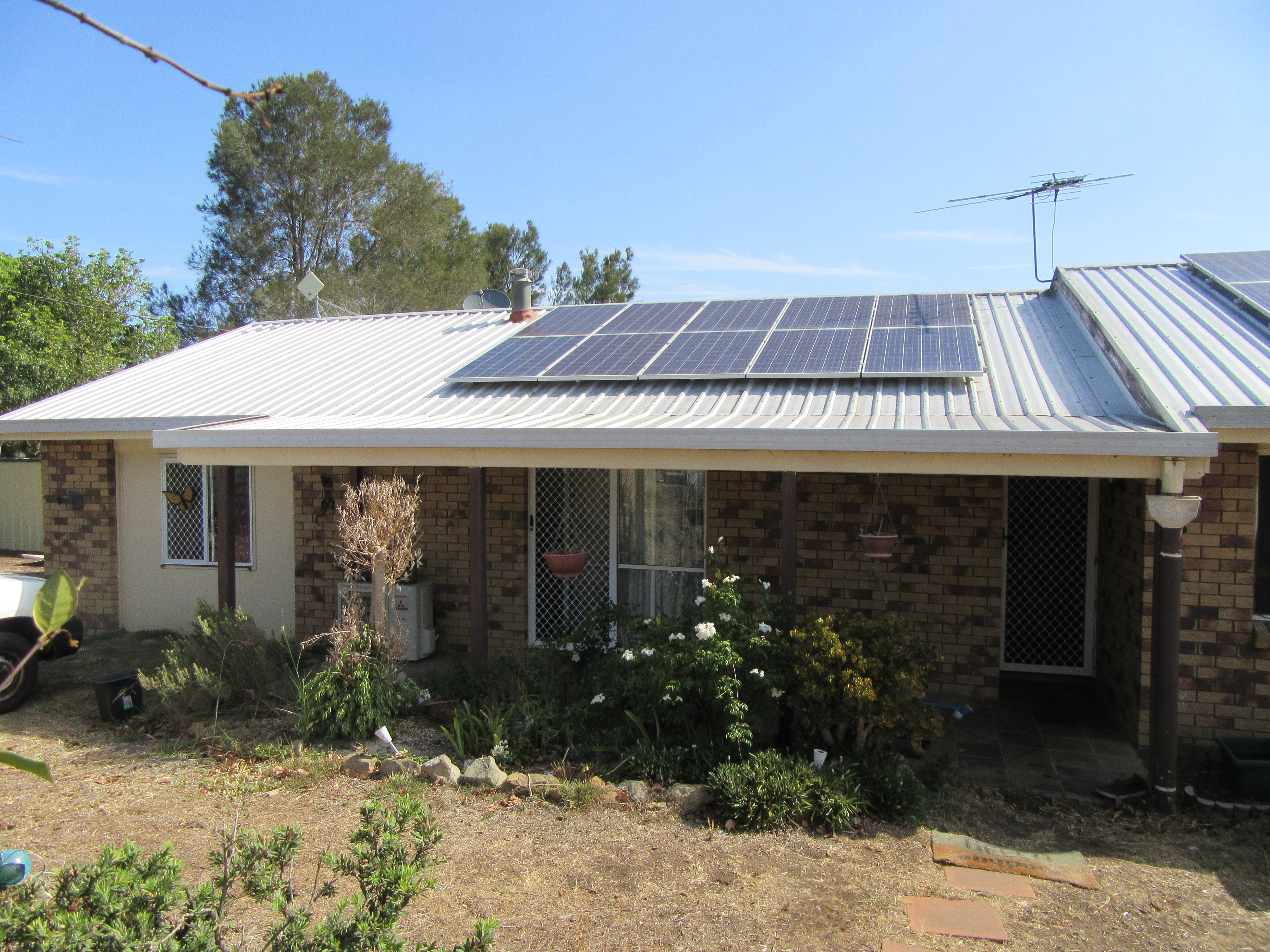 7 Ollie Crt, Beaudesert - Thumbnail 2
