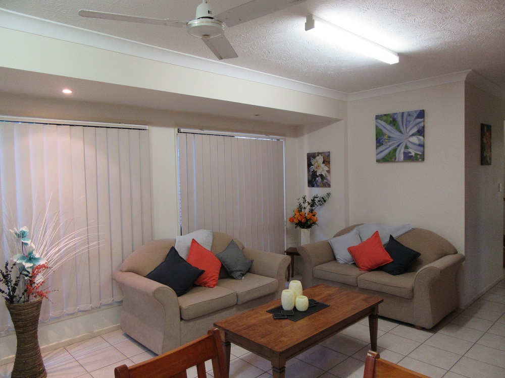 House 1 & House 2 @4 Tahiti Avenue, Palm Beach - Thumbnail 4