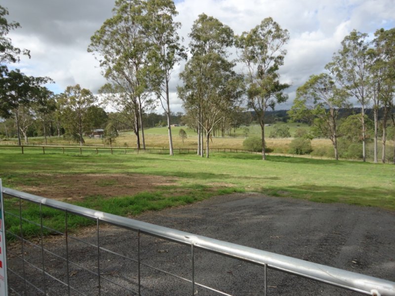 122 Gould Hill Rd, Beaudesert - Thumbnail 4