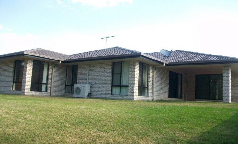 6  Hillside Cres, Beaudesert - Thumbnail 4