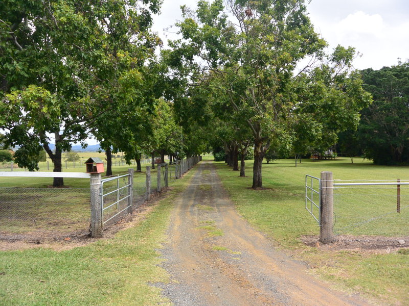 36 Brolga Road, Beaudesert - Thumbnail 2