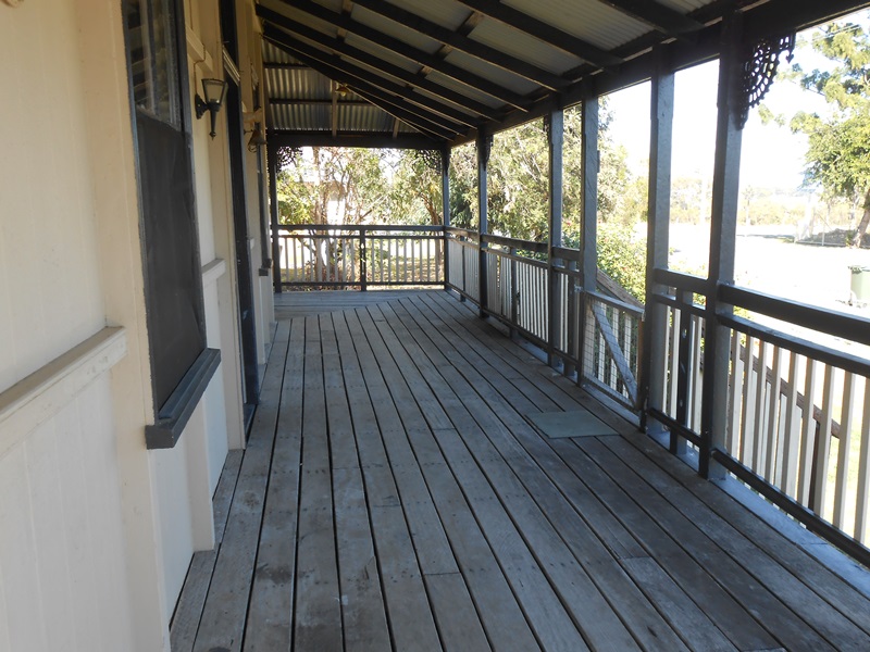 3 Petersen Street, Beaudesert - Thumbnail 2