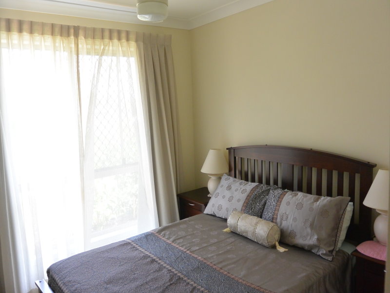 13 Hillside Crescent, Beaudesert - Thumbnail 6