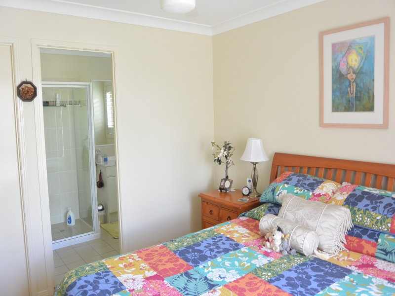 13 Hillside Crescent, Beaudesert - Thumbnail 3