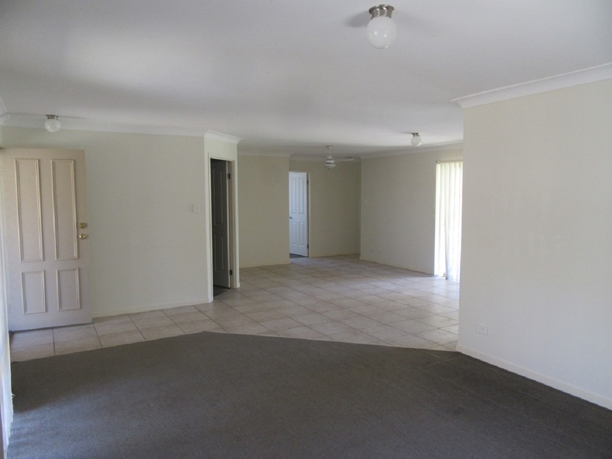 43  Meridian Way, Beaudesert - Thumbnail 2