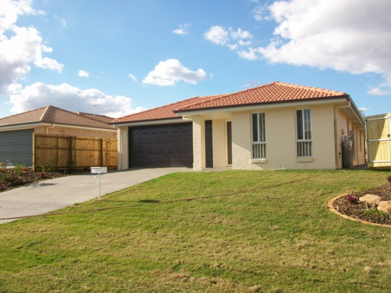 42 Tequesta Drive, Beaudesert - Thumbnail 2