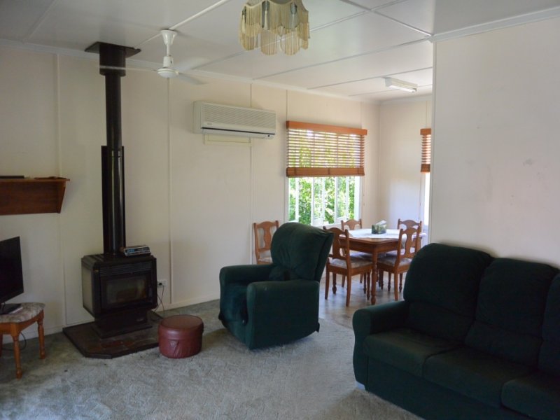 47 Duckett St, Beaudesert - Thumbnail 6