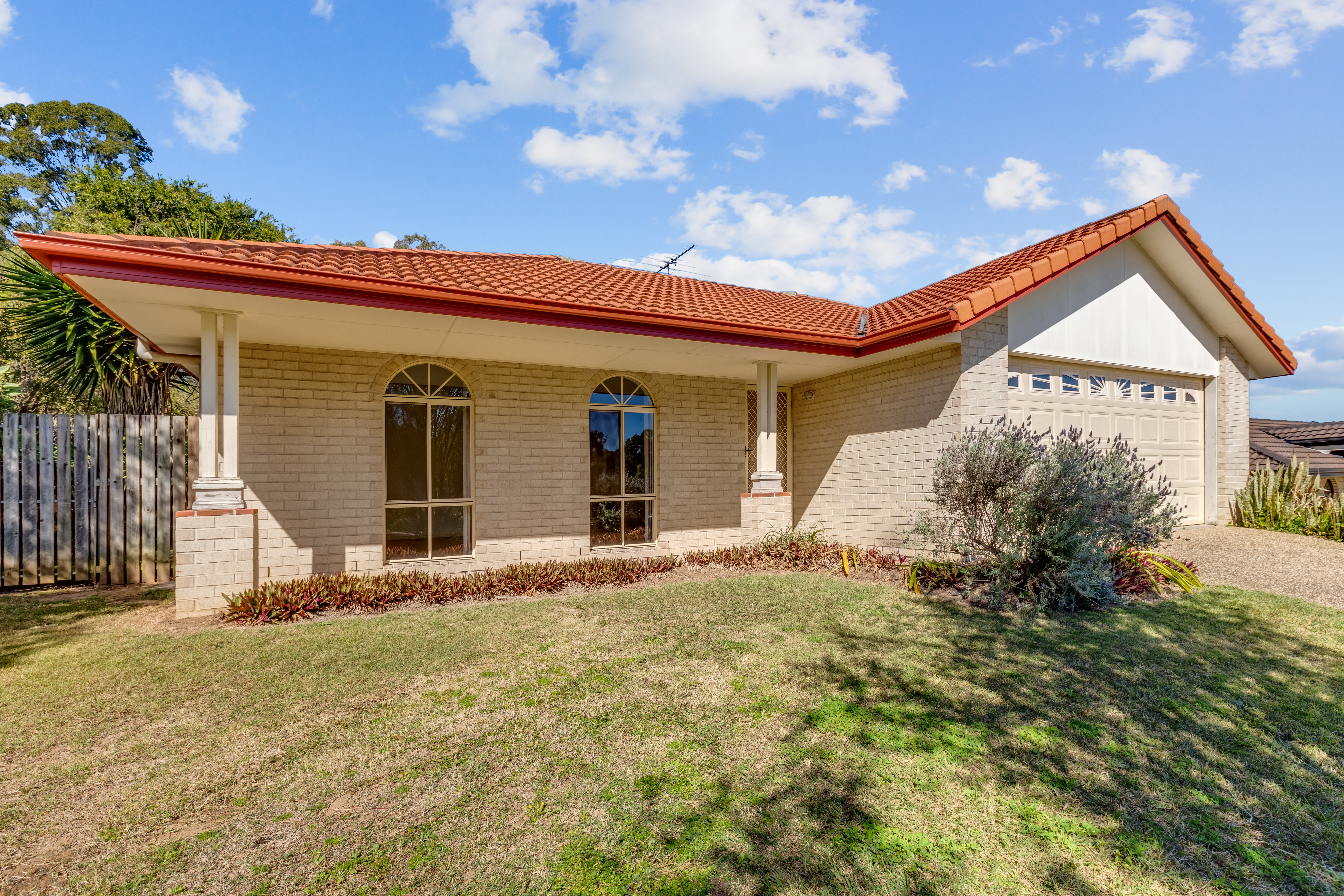 22 Meridian Way, Beaudesert - Thumbnail 2