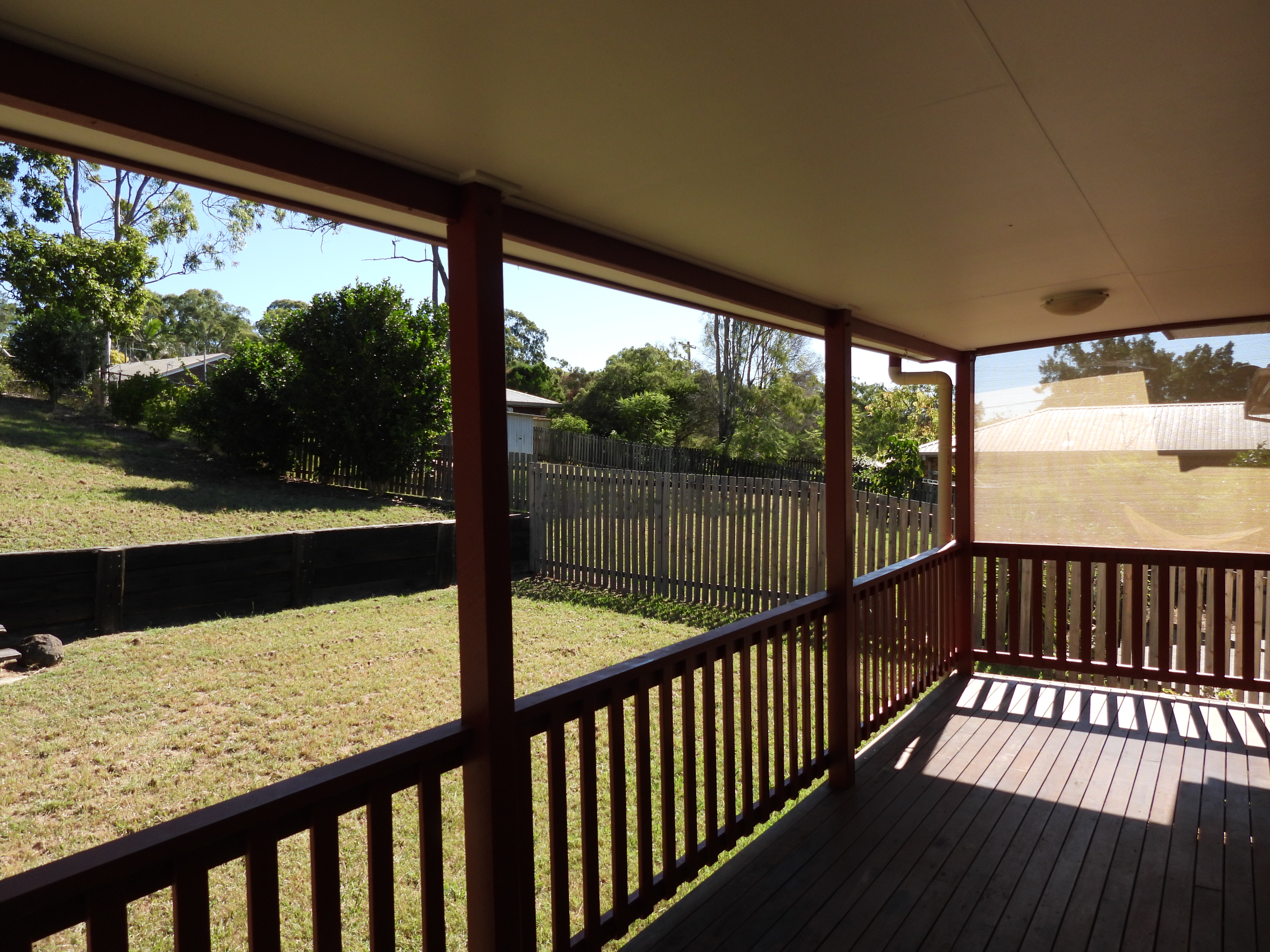 23 Brooklands Drv, Beaudesert - Thumbnail 2