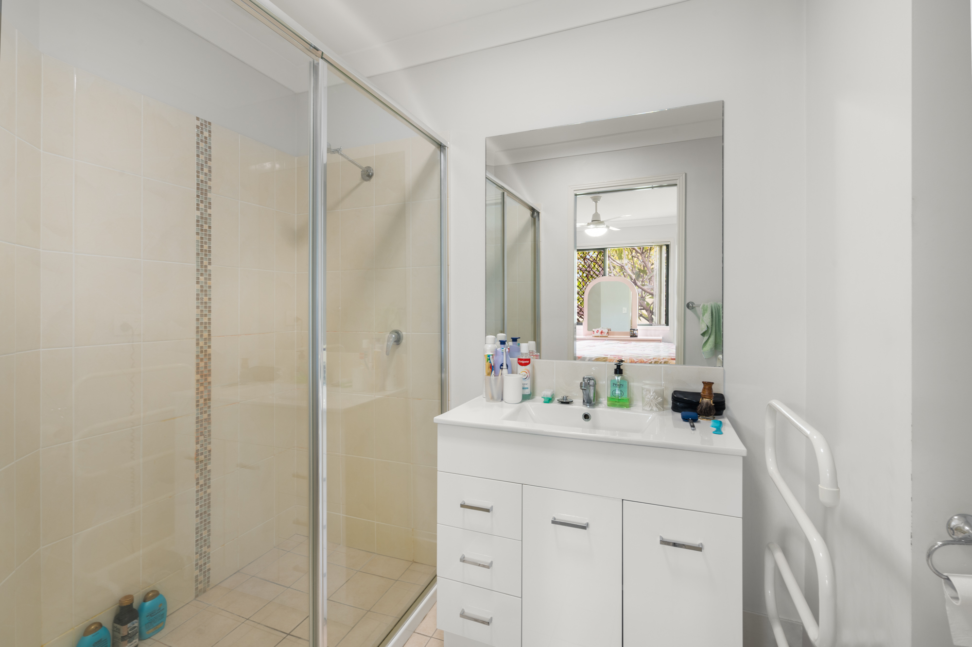23 A & B James Street, Beaudesert - Thumbnail 6