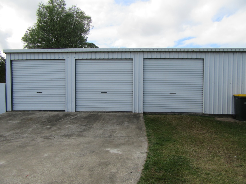 92 Mt Lindesay Hwy, Gleneagle - Thumbnail 2