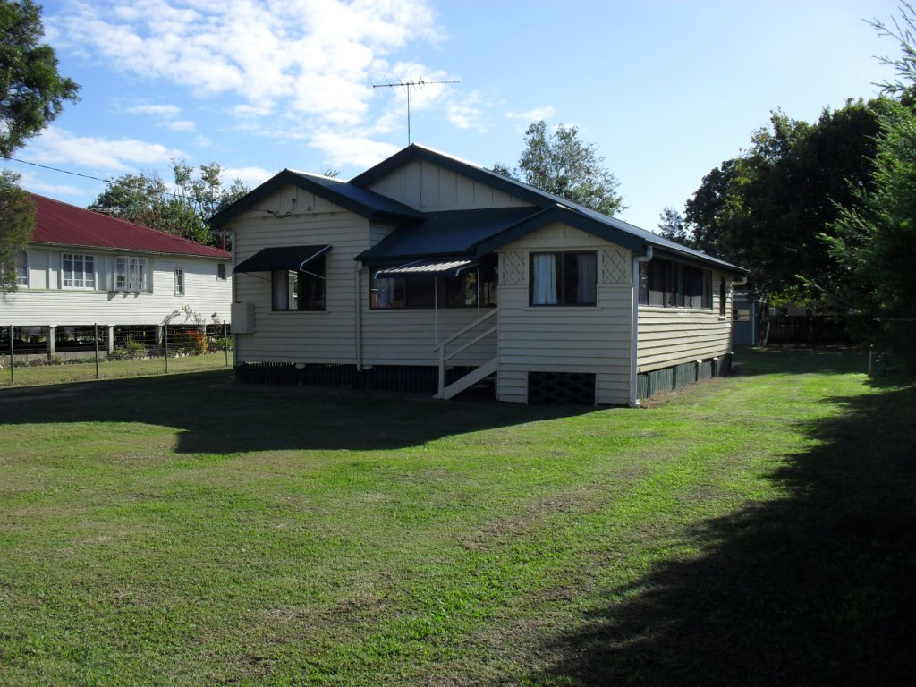 25 Telemon Street, Beaudesert - Thumbnail 2