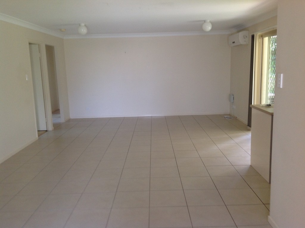 28 Tequesta Drive, Beaudesert - Thumbnail 3