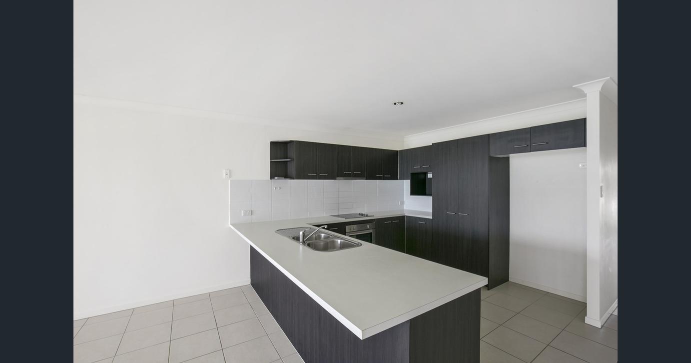 9 Hillside Crescent, Beaudesert - Thumbnail 2