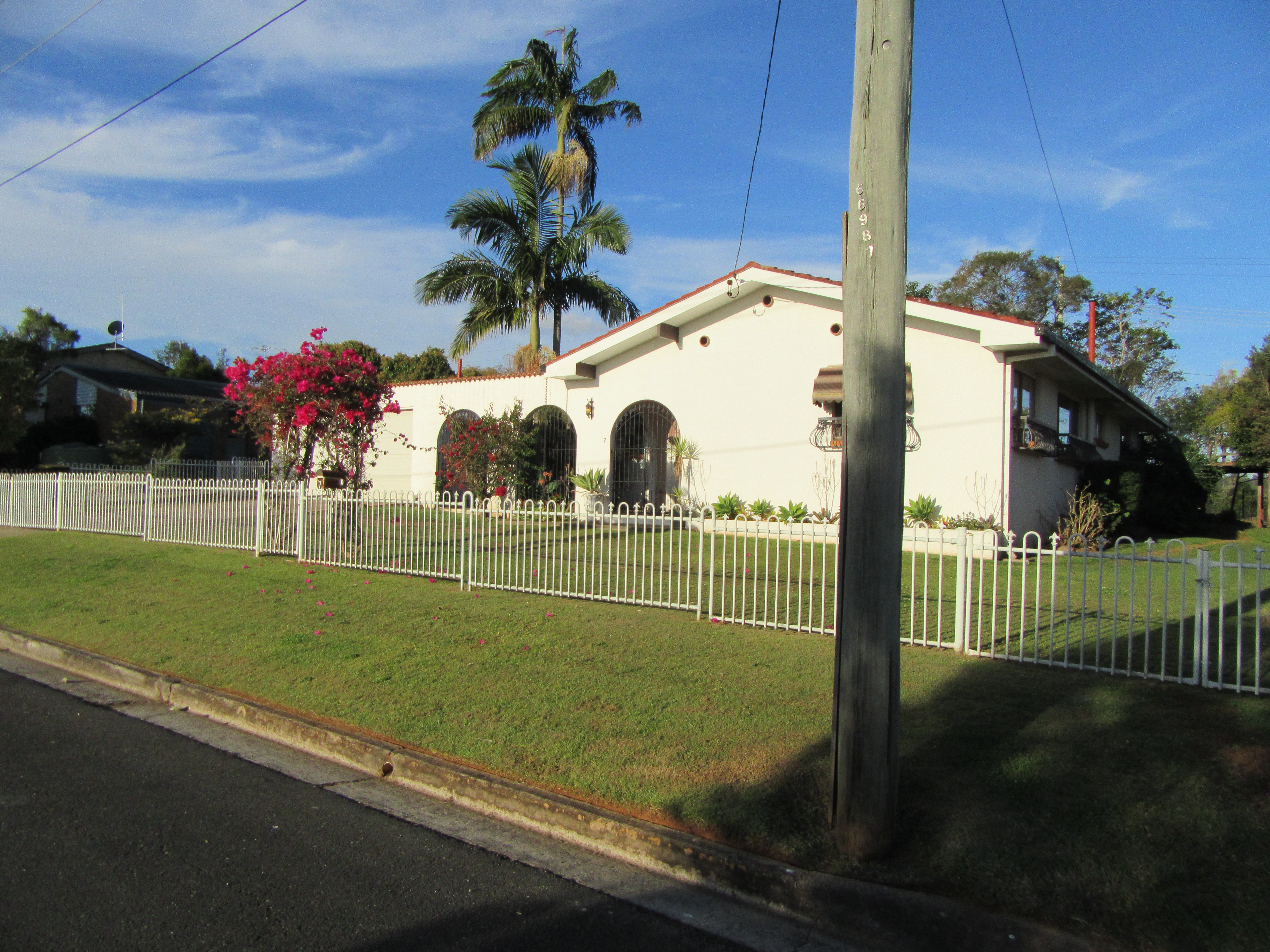 7 Laura Court, Beaudesert - Thumbnail 2
