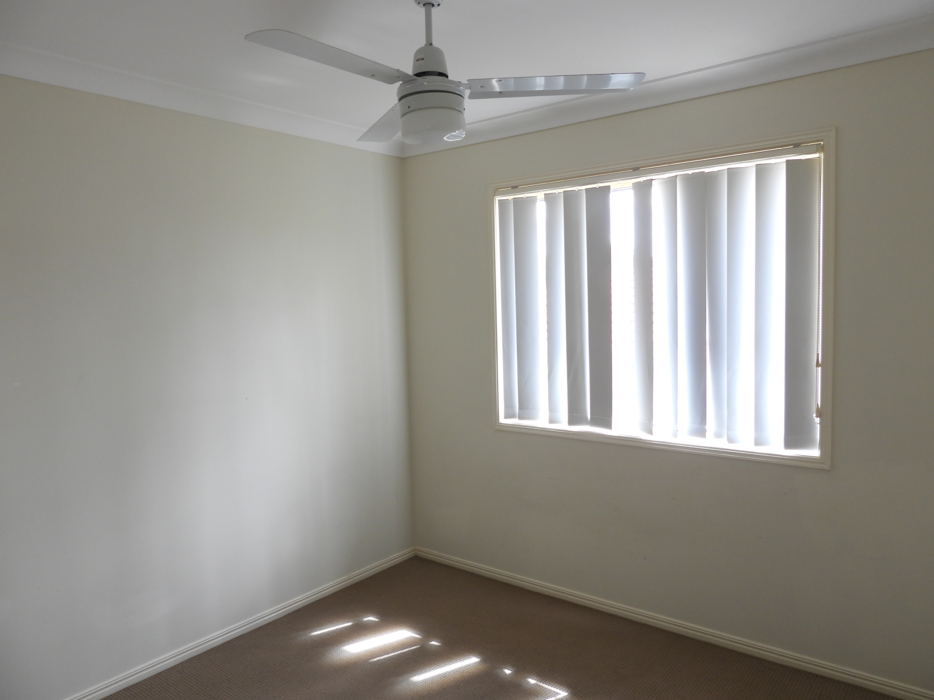 39  Meridian Way, Beaudesert - Thumbnail 8