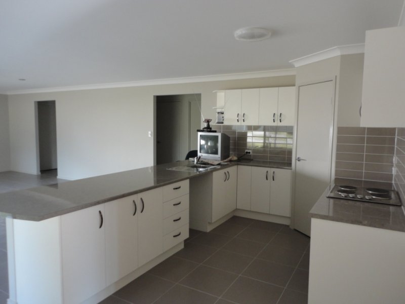 9 Kamarooka Street, Beaudesert - Thumbnail 2