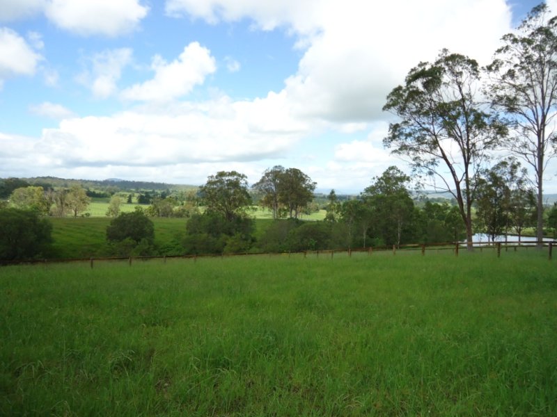 120 Gould Hill Road, Beaudesert - Thumbnail 4