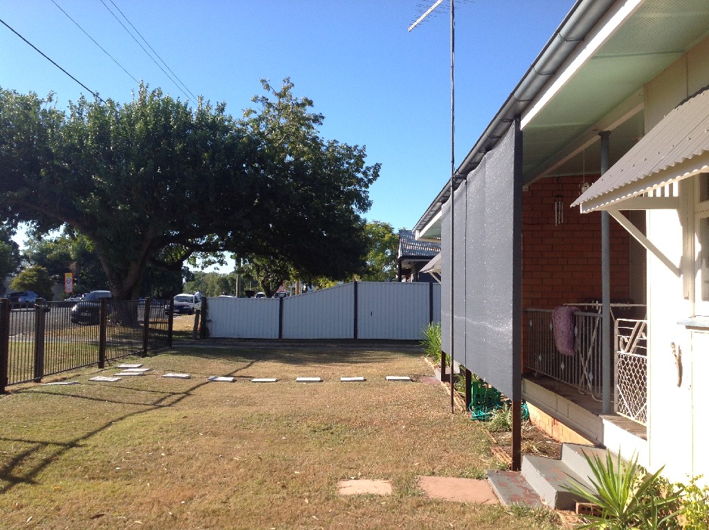 1&2/A GREAT INVESTMENT RETURNING $530per week, Beaudesert - Thumbnail 2