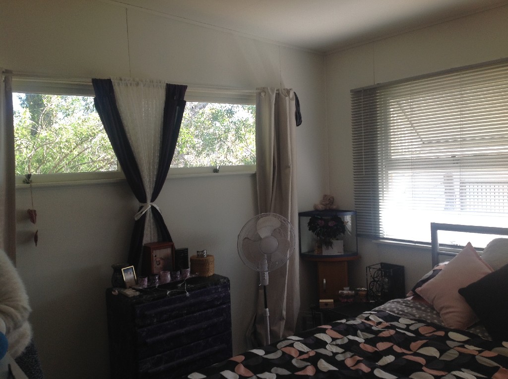 1&2/A GREAT INVESTMENT RETURNING $530per week, Beaudesert - Thumbnail 5